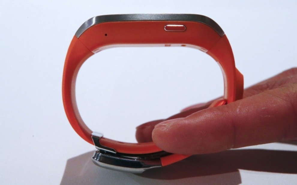 Samsung da polso: ecco lo smartwatch Gear
