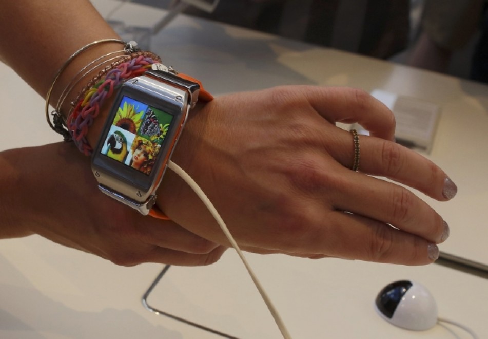 Samsung da polso: ecco lo smartwatch Gear
