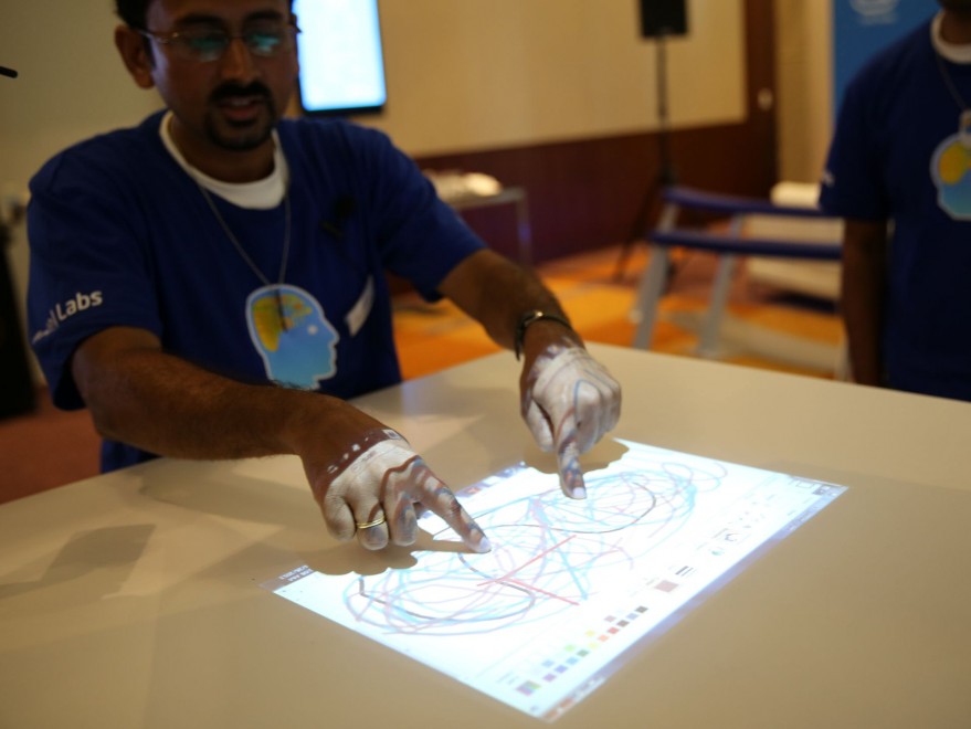 Intel: "Mouse e tastiera presto in pensione"
