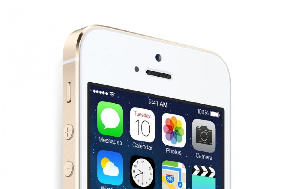 Samsung, un Galaxy "gold" e uno curvo contro l'iPhone 5s