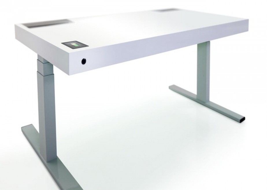 Stir Kinetic Desk, la scrivania &egrave; smart