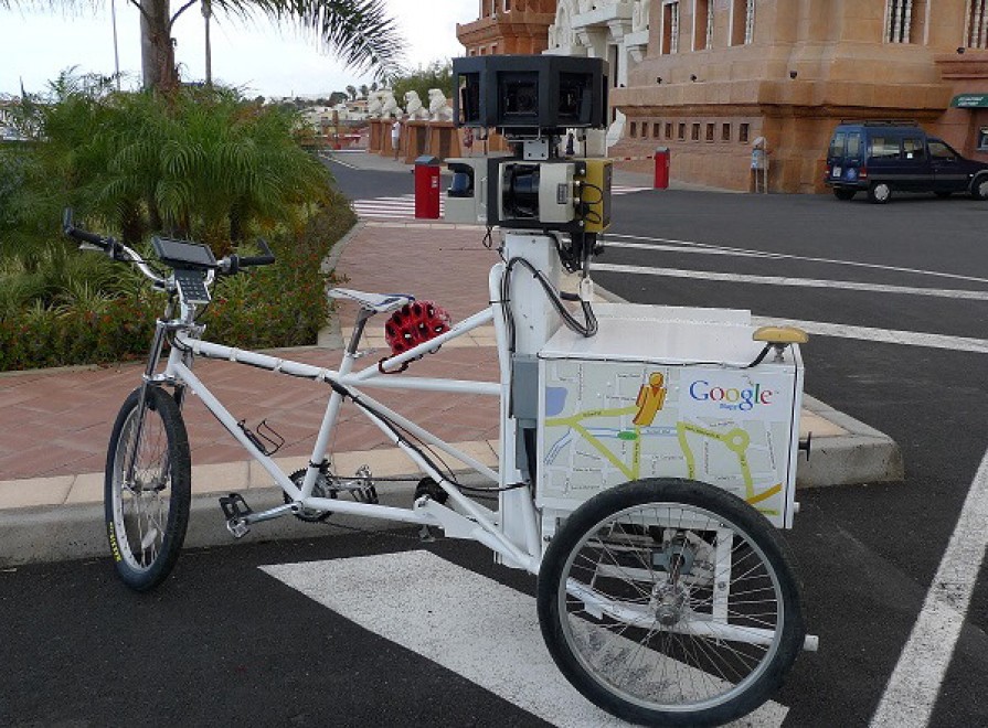 Il Cern apre le porte a Google Street View
