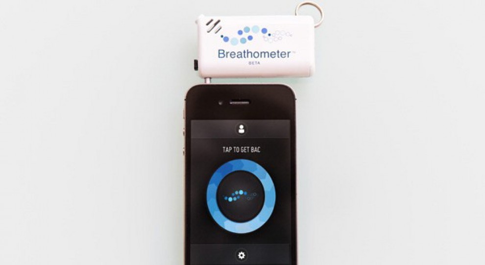 Breathometer, un etilometro nello smartphone